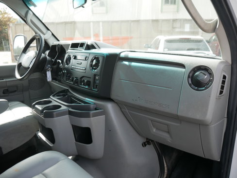 Used 2016 Ford E-350 and Econoline 350 Super Duty w/ Power Windows & Locks Group image 15