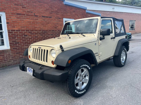 Used 2011 Jeep Wrangler Sport image 2
