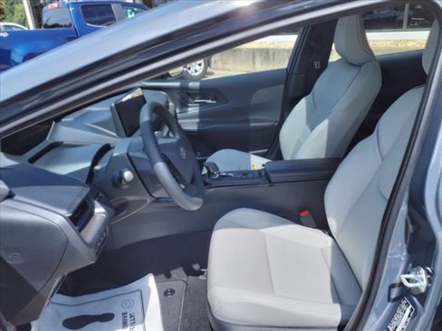 New 2024 Toyota Prius Limited image 13