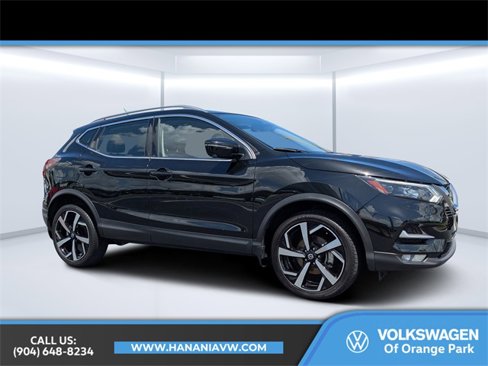 Used 2022 Nissan Rogue Sport SL w/ Premium Package image 1