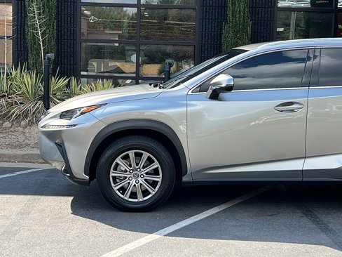 Used 2020 Lexus NX 300 FWD image 10