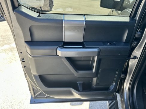 Used 2016 Ford F150 XLT w/ Equipment Group 301A Mid image 29