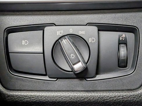 Used 2017 BMW 330i xDrive Wagon image 32