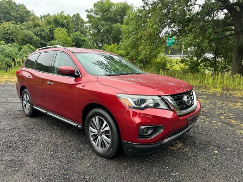 Used 2017 Nissan Pathfinder SL image 3