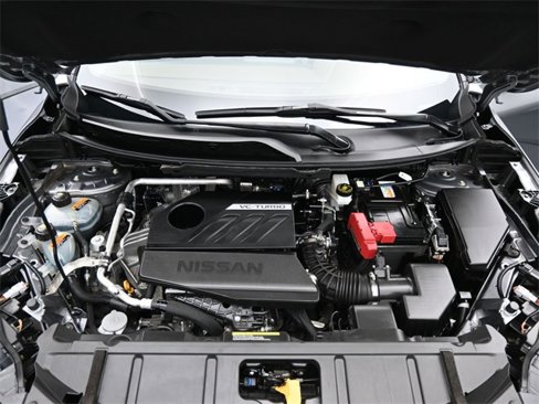 Used 2023 Nissan Rogue SV image 9