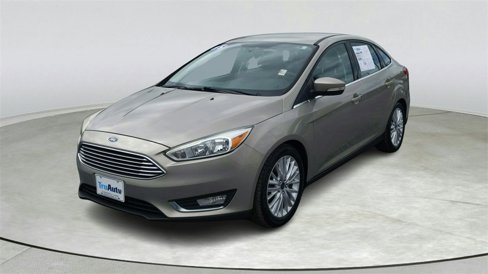 Used 2015 Ford Focus Titanium image 3
