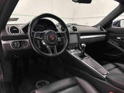 Used 2017 Porsche 718 Cayman image 10