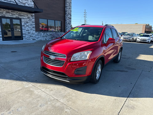 Used 2015 Chevrolet Trax LT w/ LT Sun and Sound Package image 8