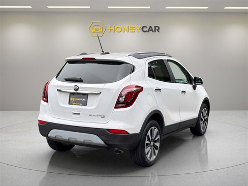 Used 2021 Buick Encore Preferred w/ Safety Package image 34