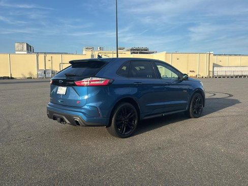 Certified 2020 Ford Edge ST w/ Equipment Group 401A image 5