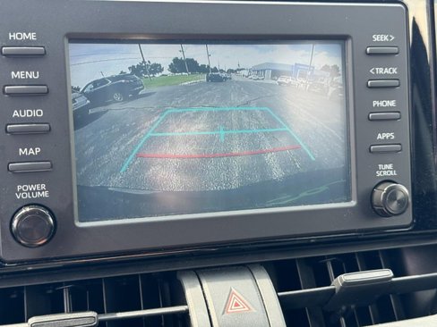 Used 2019 Toyota RAV4 LE image 20