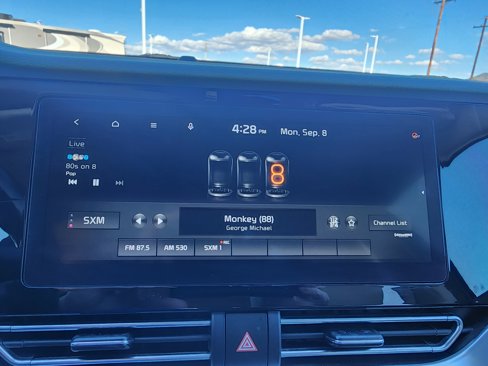 Used 2022 Kia Niro Touring Special Edition image 24