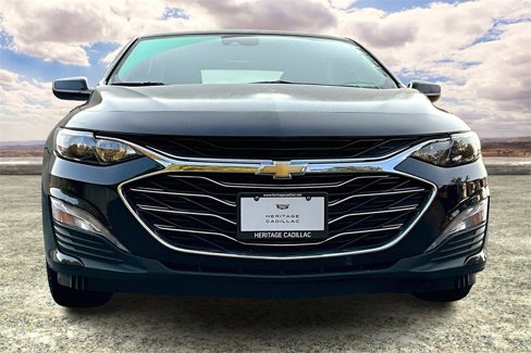 Used 2023 Chevrolet Malibu LT image 2