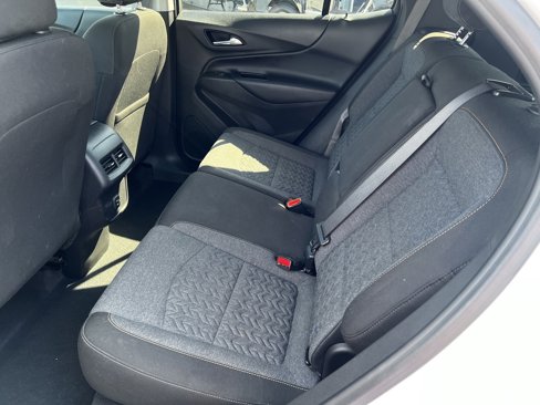 Used 2022 Chevrolet Equinox LT image 8