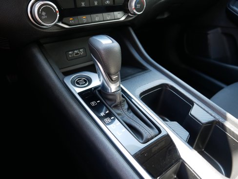 Certified 2022 Nissan Sentra SV w/ Trunk Package image 24