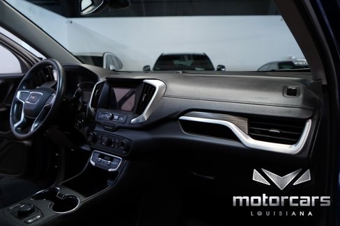Used 2023 GMC Terrain SLE w/ Driver Convenience Package image 28