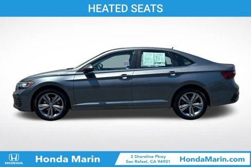 Used 2024 Volkswagen Jetta SE image 8