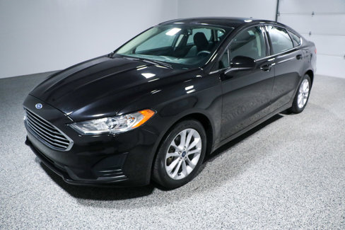 Used 2020 Ford Fusion SE image 29