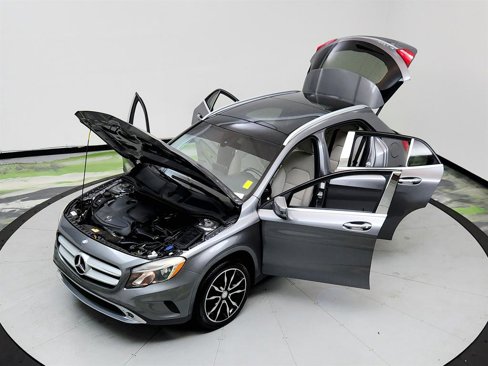 Used 2017 Mercedes-Benz GLA 250 image 37