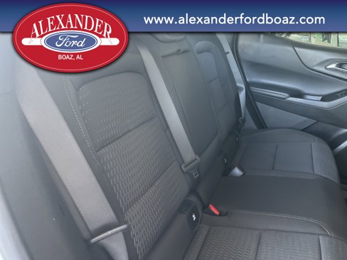 Used 2025 Chevrolet Equinox LT image 17