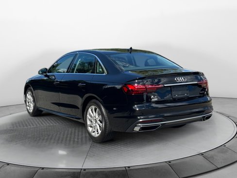 Used 2023 Audi A4 2.0T Premium image 5