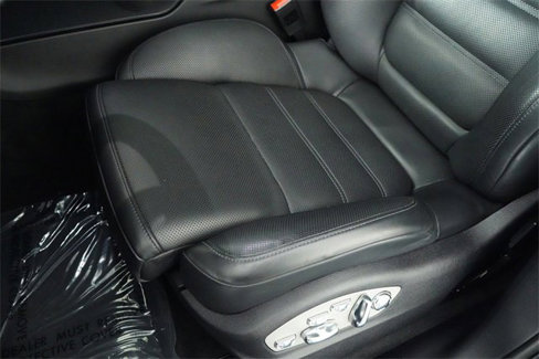 Used 2022 Porsche Macan image 89