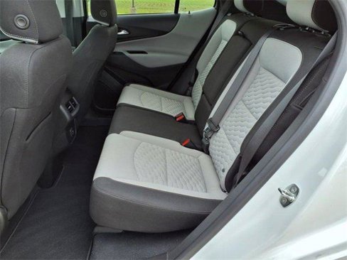 Used 2021 Chevrolet Equinox LS w/ LS Convenience Package image 24