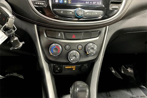 Used 2018 Chevrolet Trax LS image 13