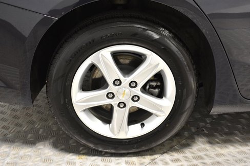 Used 2023 Chevrolet Malibu LT image 36