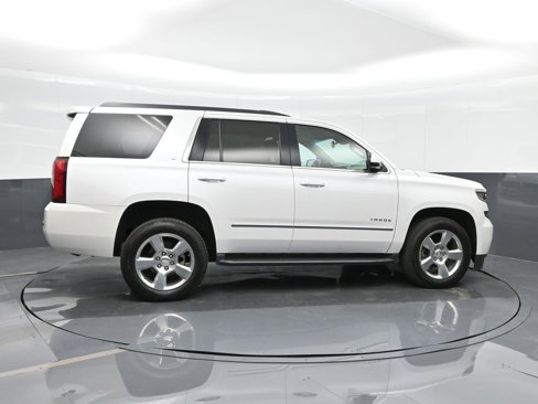 Used 2019 Chevrolet Tahoe LT w/ Luxury Package image 10
