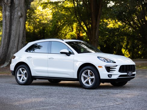 Used 2018 Porsche Macan Sport Edition image 5