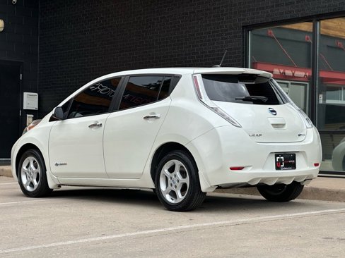Used 2013 Nissan Leaf SV image 3