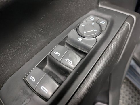 Used 2021 Chevrolet Silverado 1500 Custom image 9