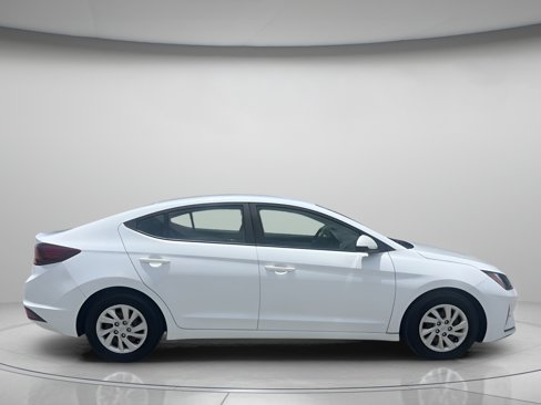 Used 2020 Hyundai Elantra SE w/ Cargo Package (C1) image 2