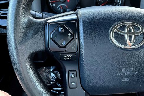 Used 2017 Toyota Tacoma SR image 23