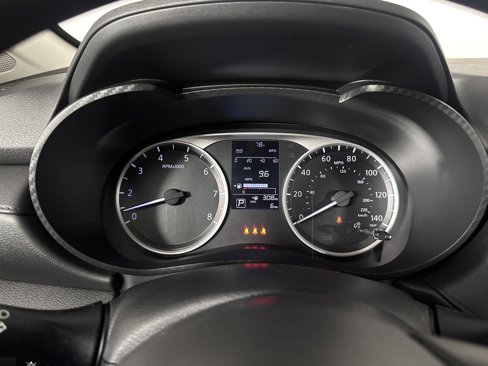 New 2025 Nissan Versa S image 25