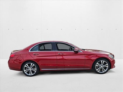 Used 2016 Mercedes-Benz C 300 Sedan image 4