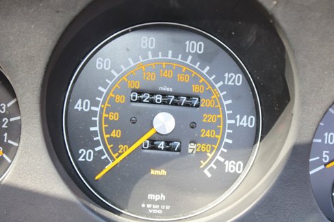Used 1989 Mercedes-Benz 560 SL image 16
