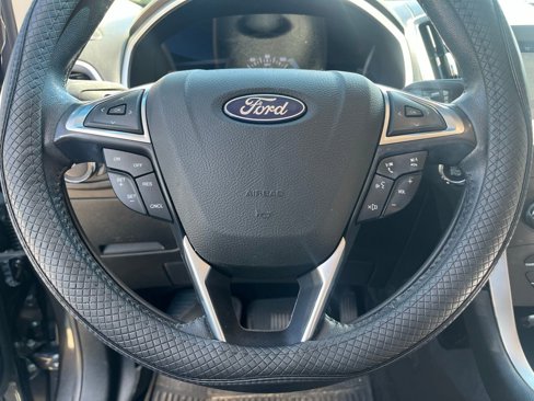 Used 2018 Ford Edge SEL w/ Equipment Group 201A image 10
