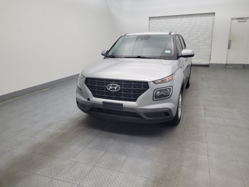 Used 2021 Hyundai Venue SE image 15