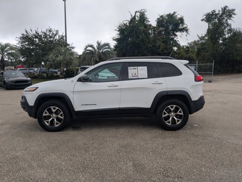 Used 2014 Jeep Cherokee Trailhawk w/ Comfort/Convenience Group image 8