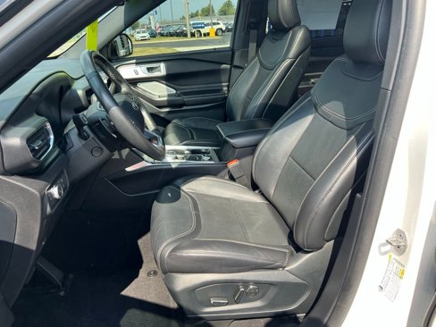 Certified 2020 Ford Explorer ST w/ Premium Technology Package image 23