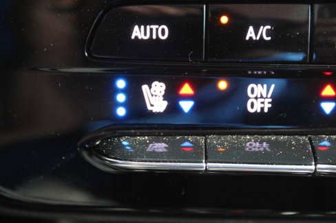 Used 2023 Chevrolet Bolt EUV Premier w/ Sun & Sound Package image 39
