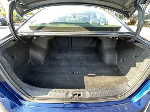 Used 2022 Nissan Altima 2.5 S image 37