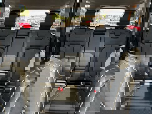 Used 2022 Jeep Grand Cherokee Limited 4xe image 27