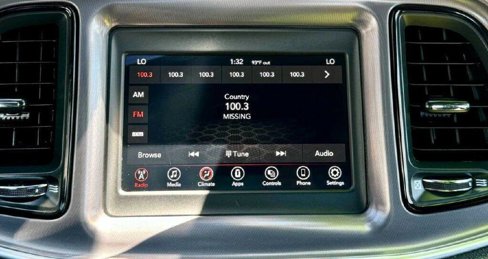 Used 2021 Dodge Challenger SXT image 23