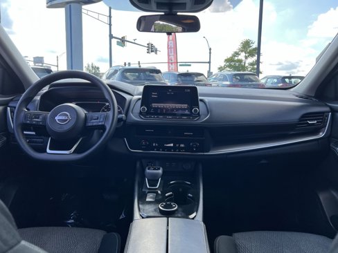 Used 2024 Nissan Rogue SV image 22