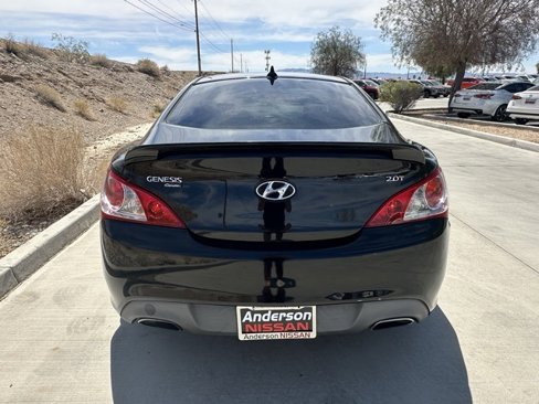 Used 2012 Hyundai Genesis 2.0T image 7