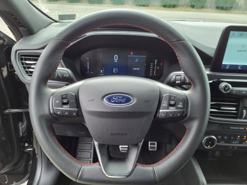 Certified 2024 Ford Escape ST-Line image 10