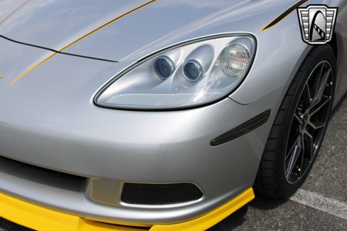 Used 2007 Chevrolet Corvette Coupe image 10
